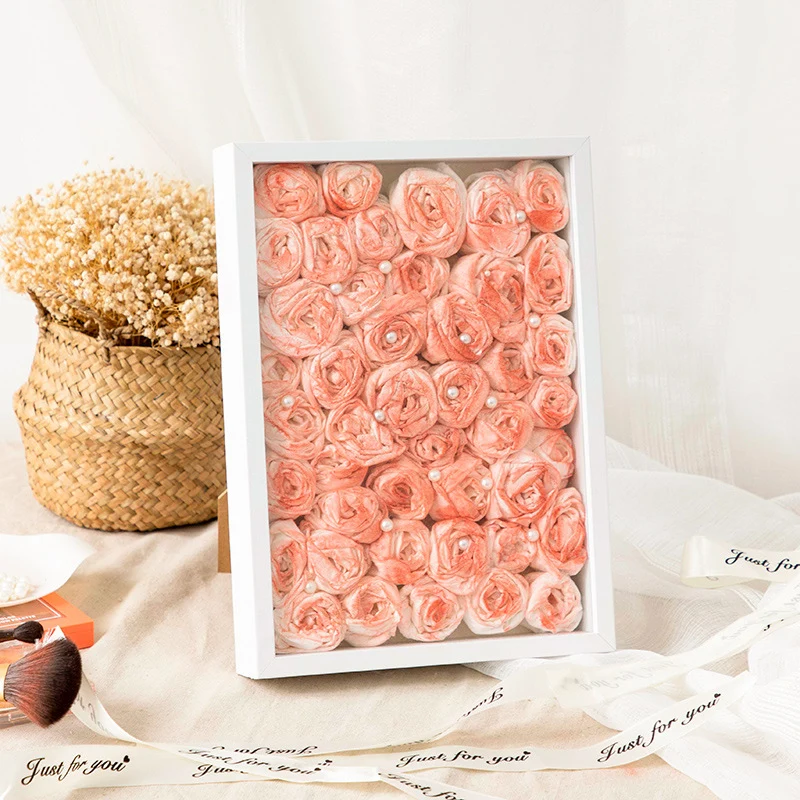 Dekorative Blumen Schattenbox