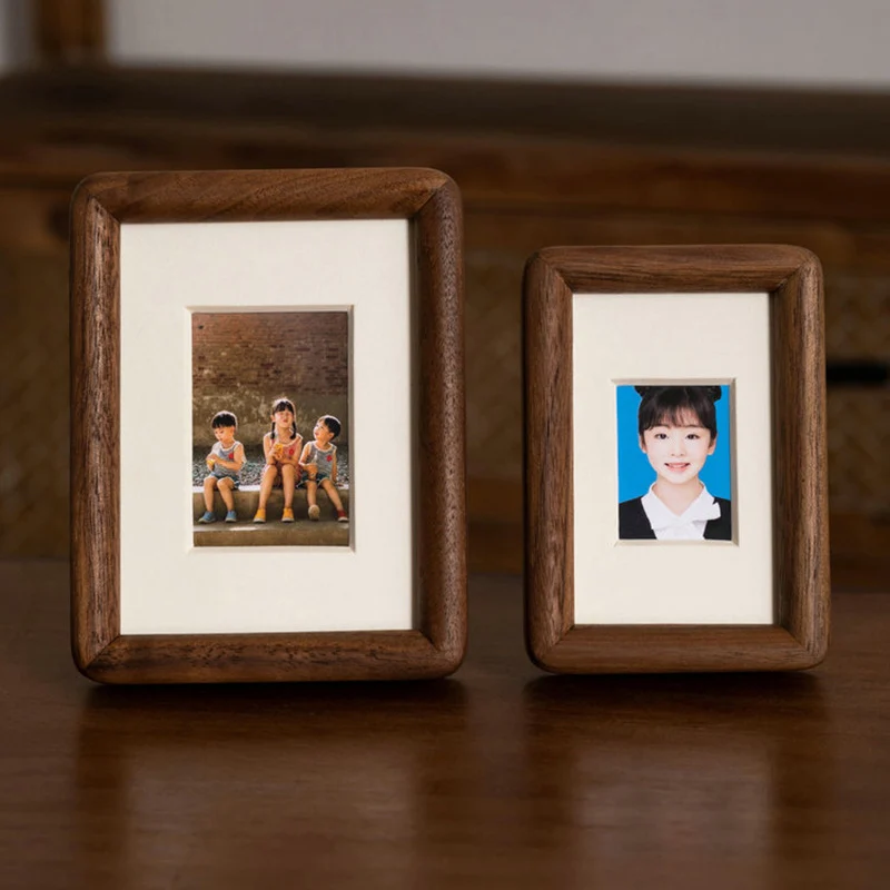Minimalistischer Holzfoto-Rahmen