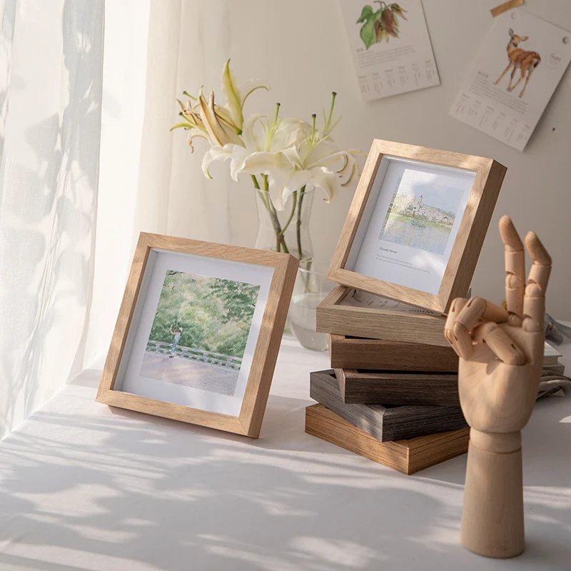 Künstlerischer Puzzle-Displayrahmen