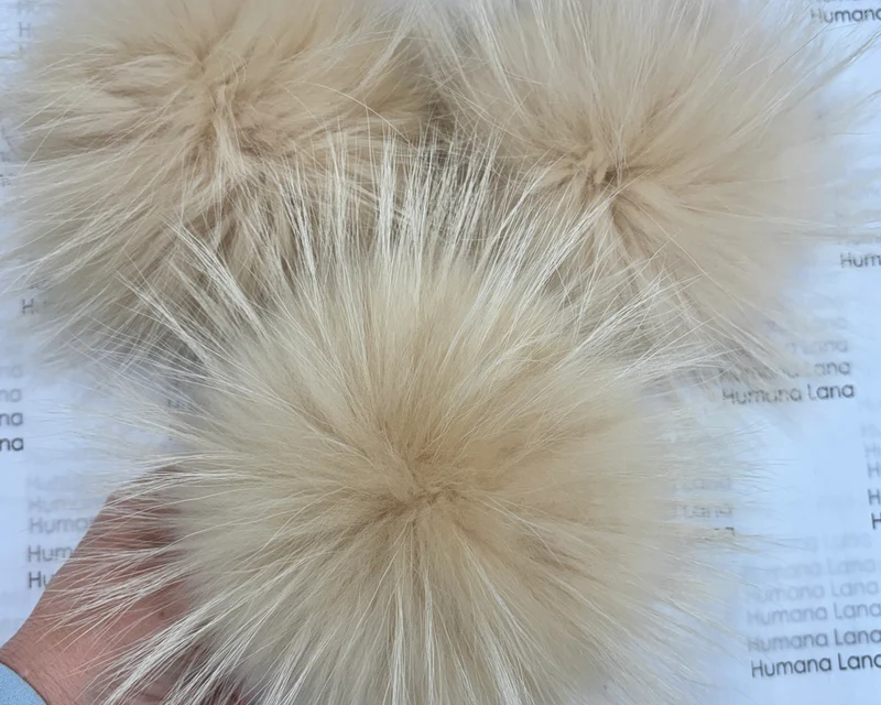 Fur pompoms, buttercream color, 17-20cm