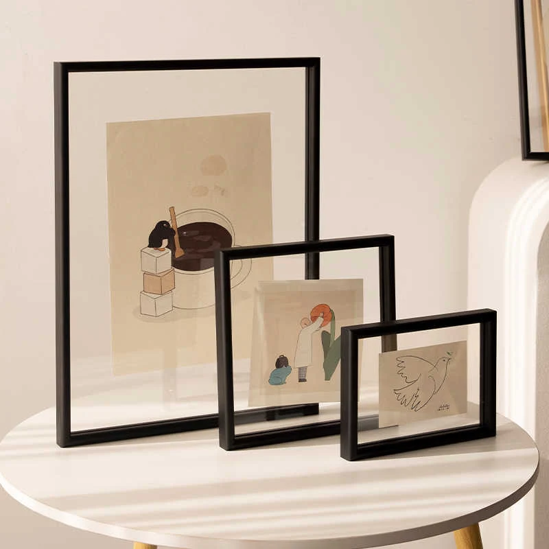 Herzförmiger botanischer Illustrationsrahmen für Zuhause