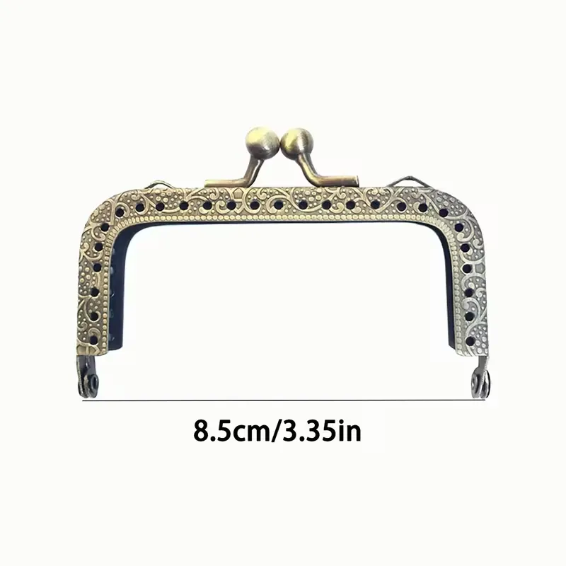 Coin purse holder measuring 8cm x 4cm