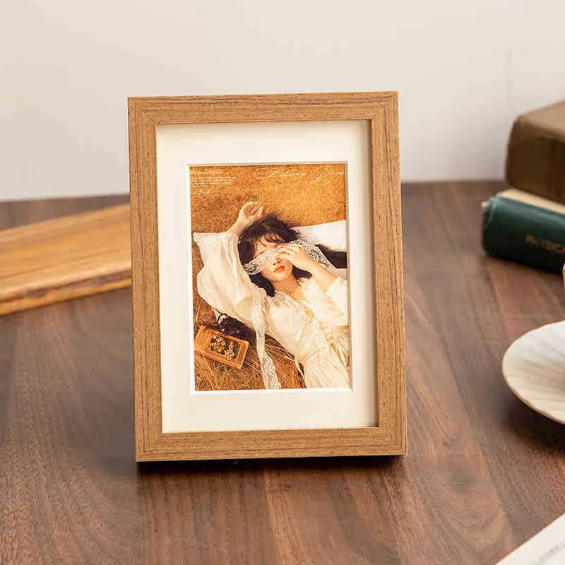 Eleganter Holz-Fotohalter für Zuhause