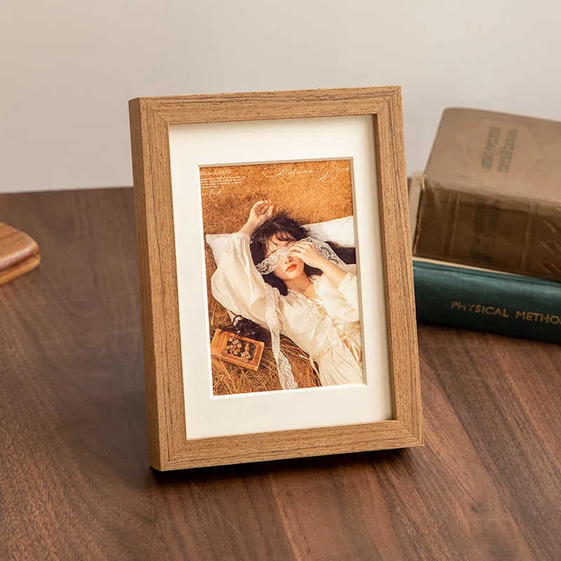 Eleganter Holz-Fotohalter für Zuhause