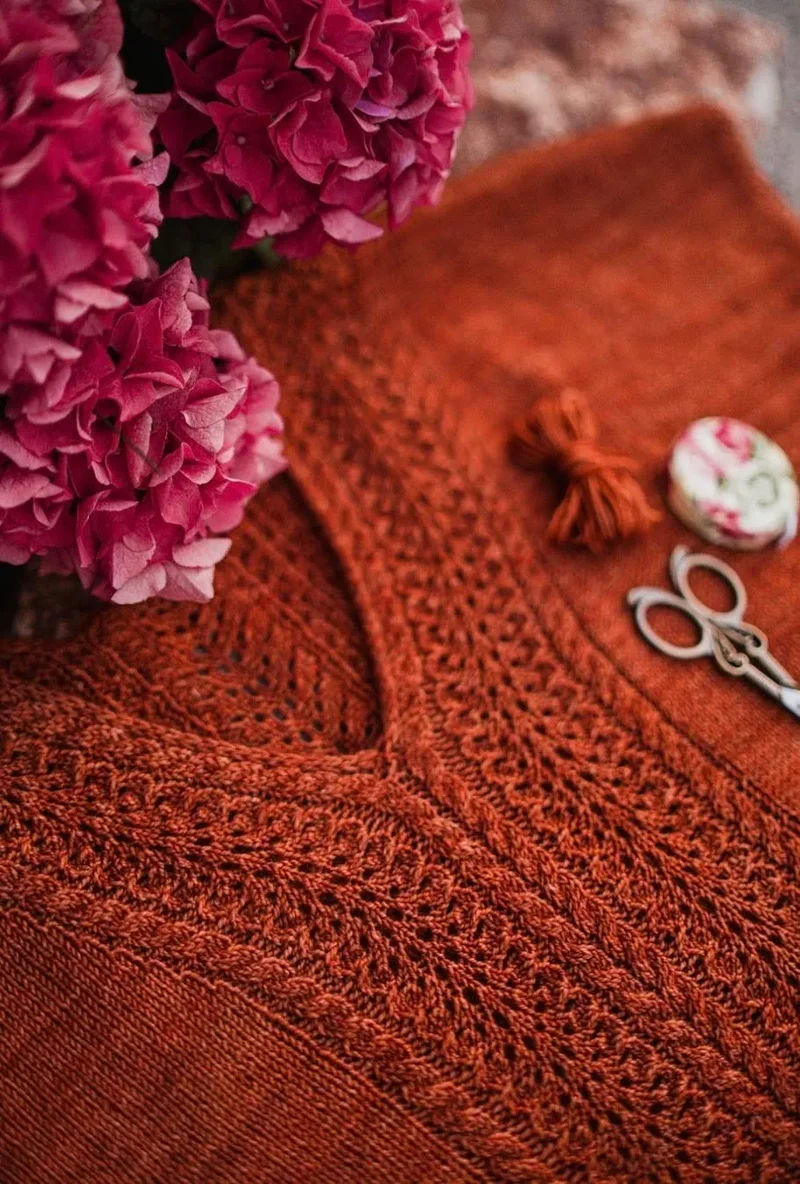 Knitting class. We're making the "Soft Current Tee".