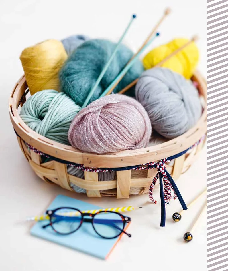 36 soft sweaters & accessories to knit all year round