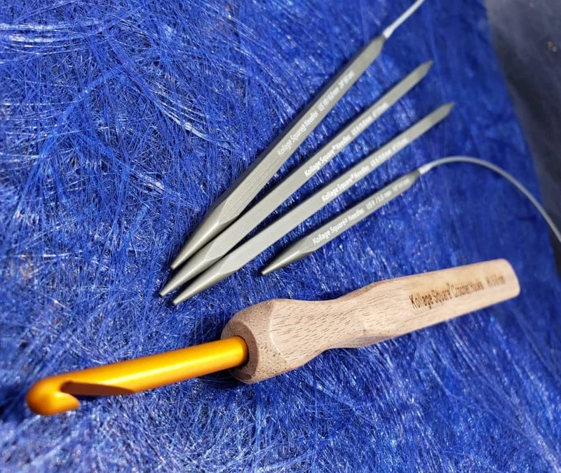 Kollage hook with rounded tip (Inline)