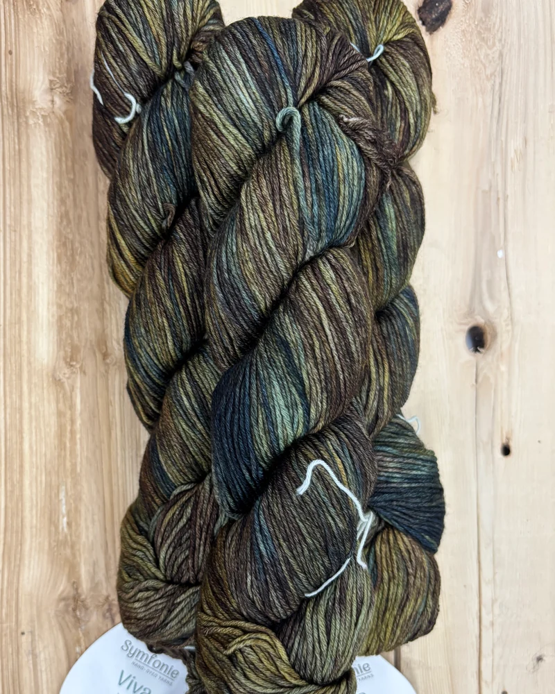 Viva yarns . Symphonie collection . Merino DK Extrafine