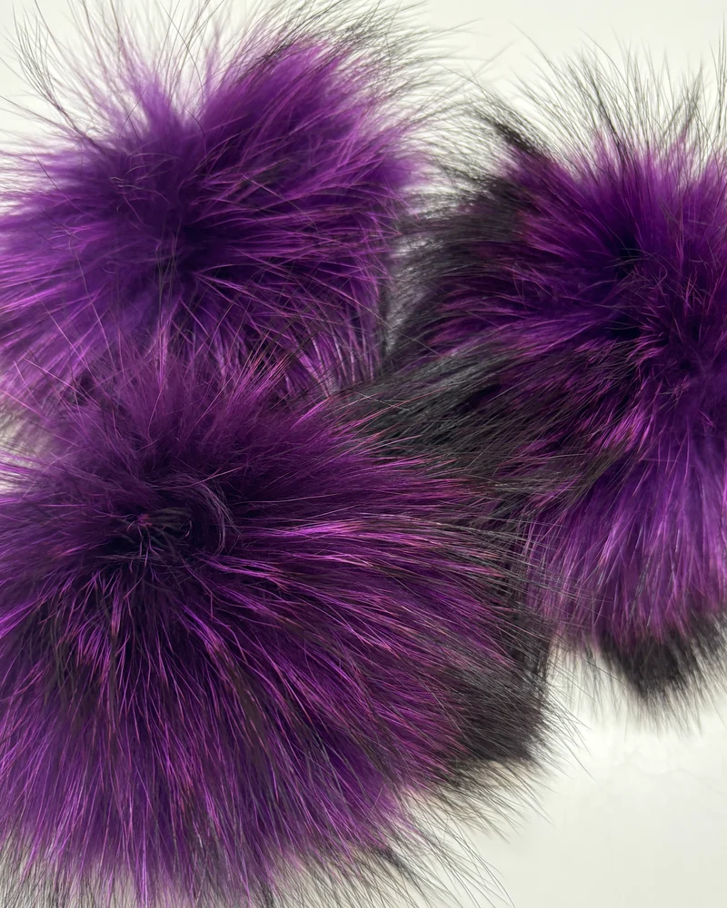 Zinzolin fur pompom, 17-18cm and larger.