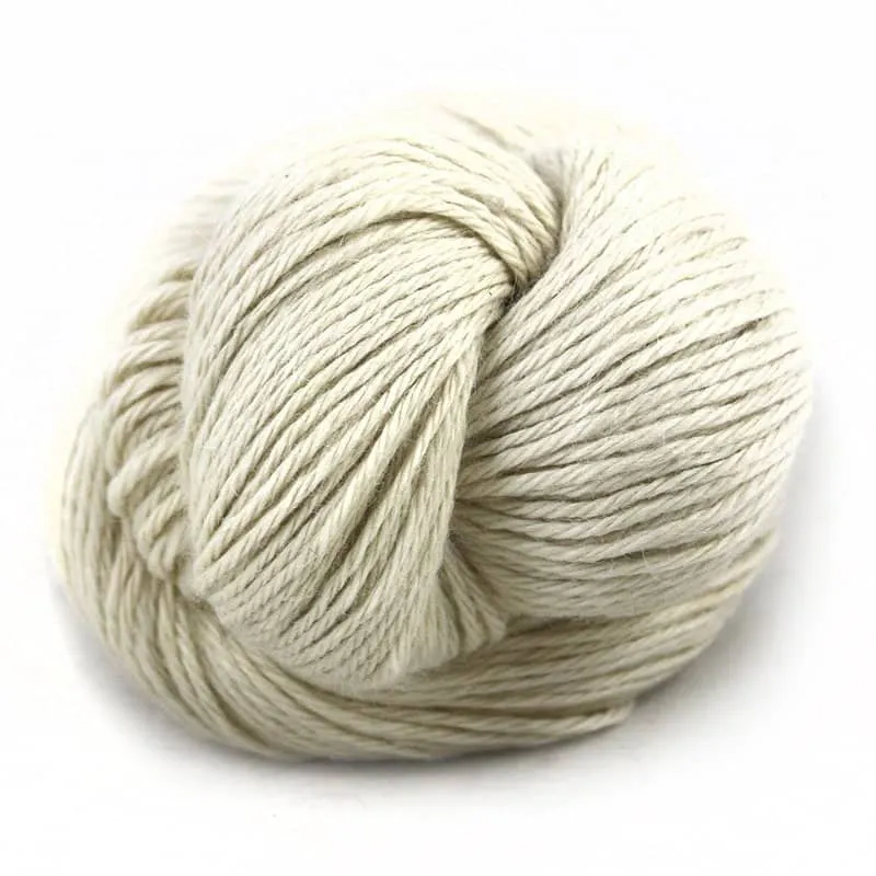 Royal Alpaca from Illimani yarn