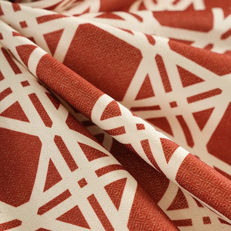 Jacquard-gewebte Tischdecke mit geometrischem Muster und wasserabweisender Oberfläche