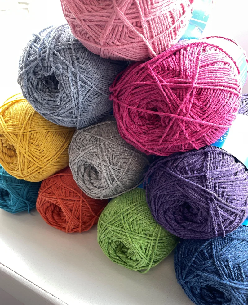 Rich cotton from Easy Knit in a 1 pound pack