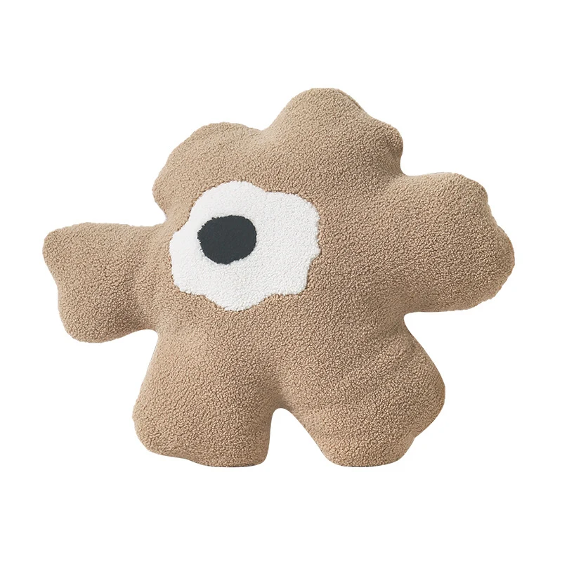 Formkissen aus Bouclé mit organischer Skulptur-Optik und kontrastierender Mittelapplikation
