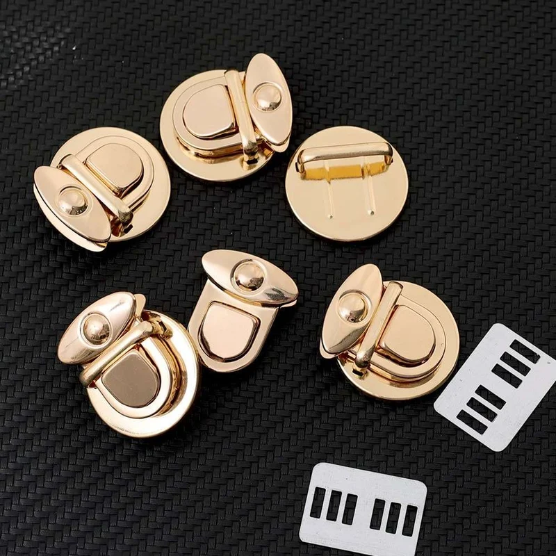 Bag Clasp 32 X 30mm