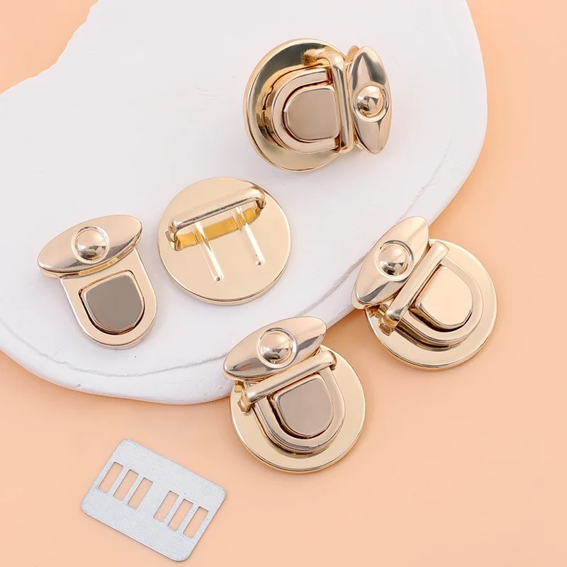 Bag Clasp 25 X 20mm