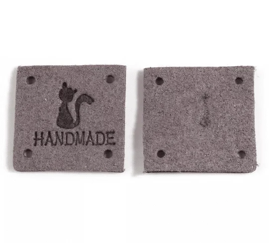 2 labels