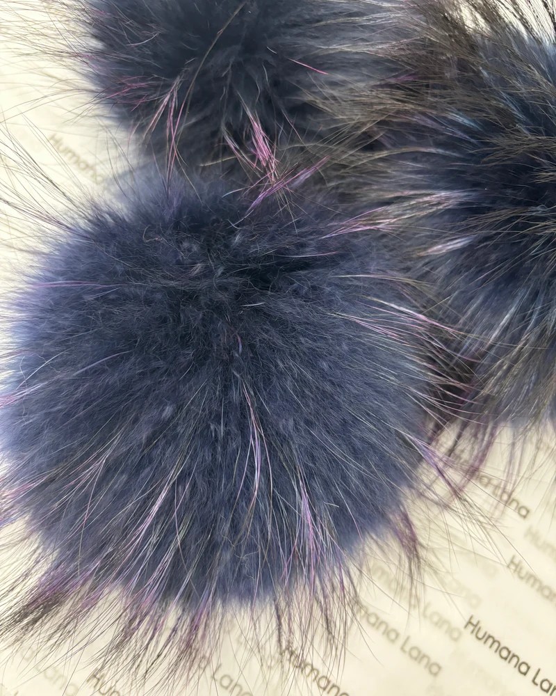 Blue-violet fur pompom, 17-20cm
