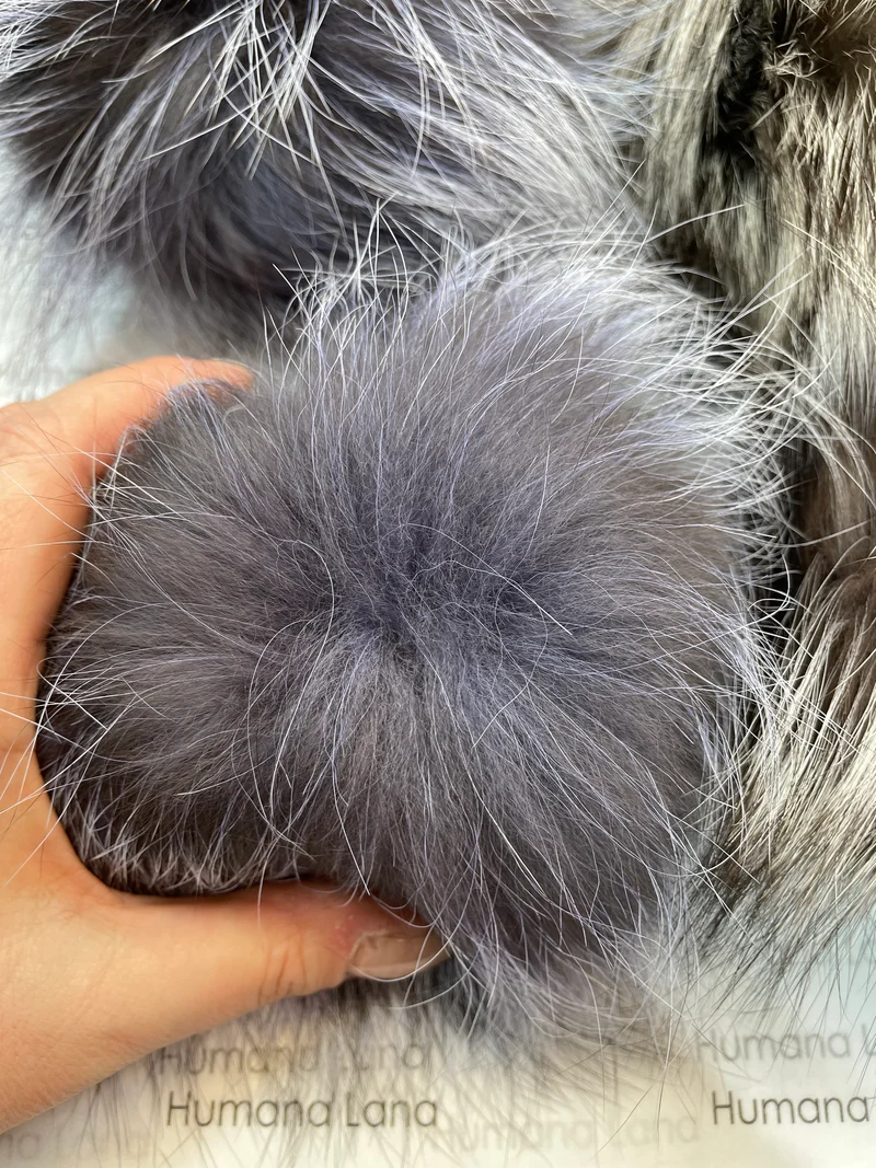 Blue frost fox fur pompom, 17-20 cm