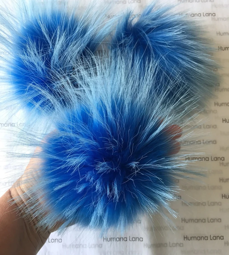 Baby blue fur pompom, 17cm to 20cm