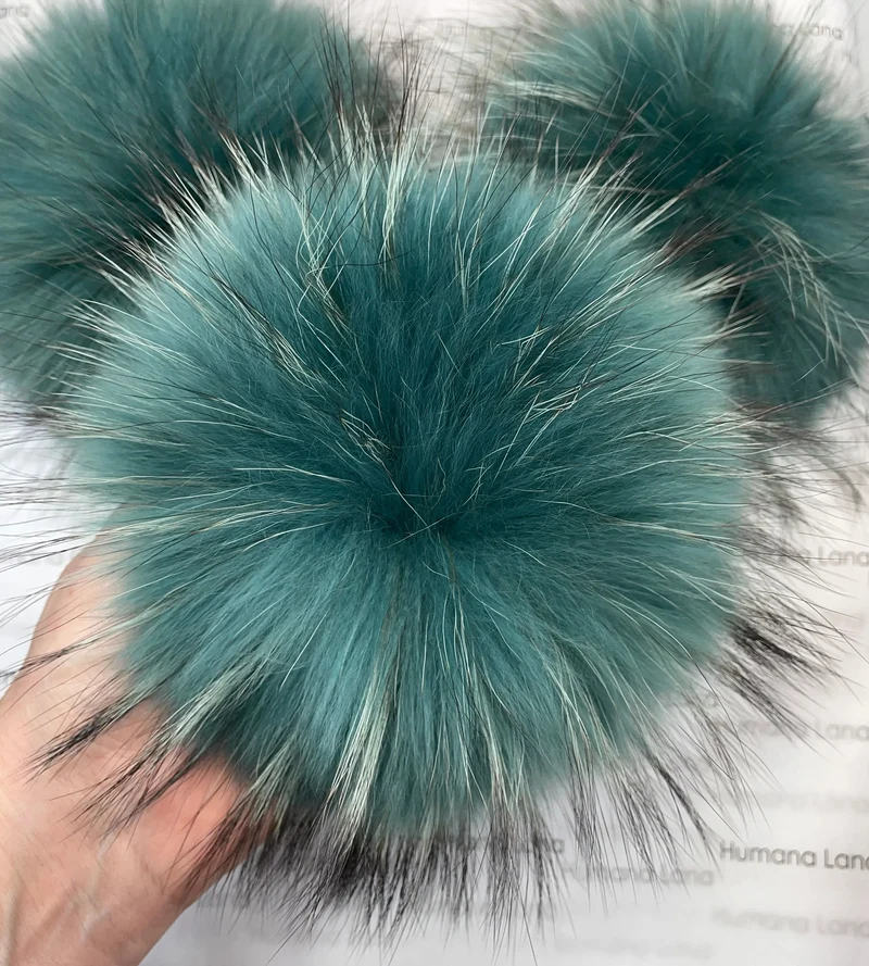 Fur pompom, pine green, 17-20cm