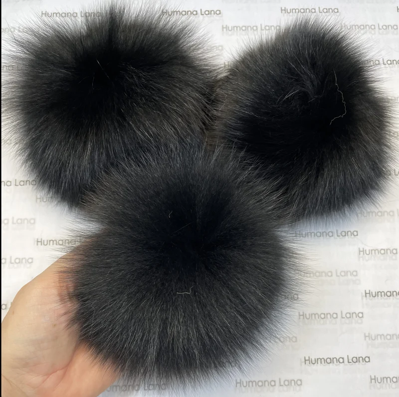 Fox fur pompom Black