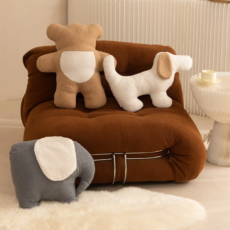 Kuschel-Teddykissen aus Bouclé mit ergonomischer Rückenstütze
