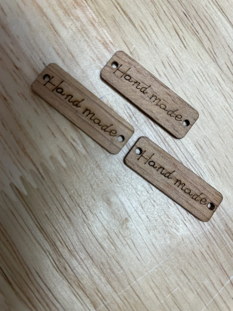 5 wooden labels (Hand made)