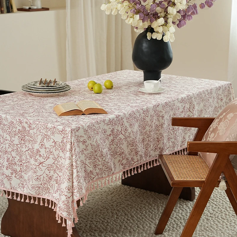 Rechteckige hochwertige Tischdecke aus Baumwoll‑Leinen mit handbedrucktem Blumenmuster und Quastenbordüre
