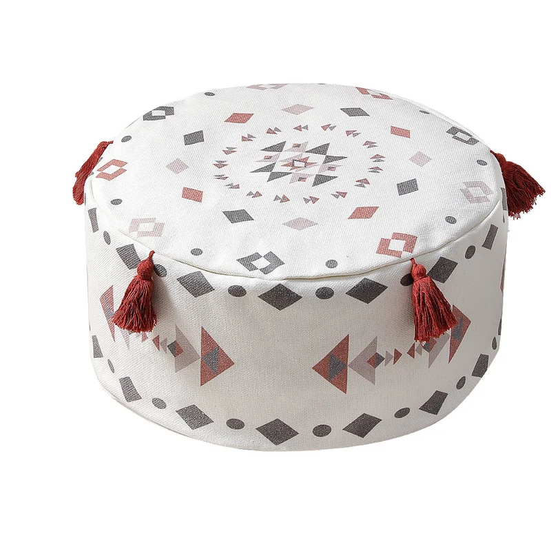 Runder gepolsterter Sitzpouf mit ethnischem Jacquardmuster und robustem Canvasbezug
