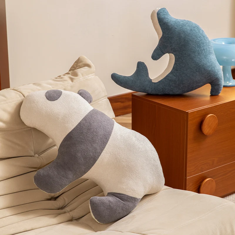 Verspieltes Delfin-Kuschelkissen mit ergonomischer Nacken- und Armmulde