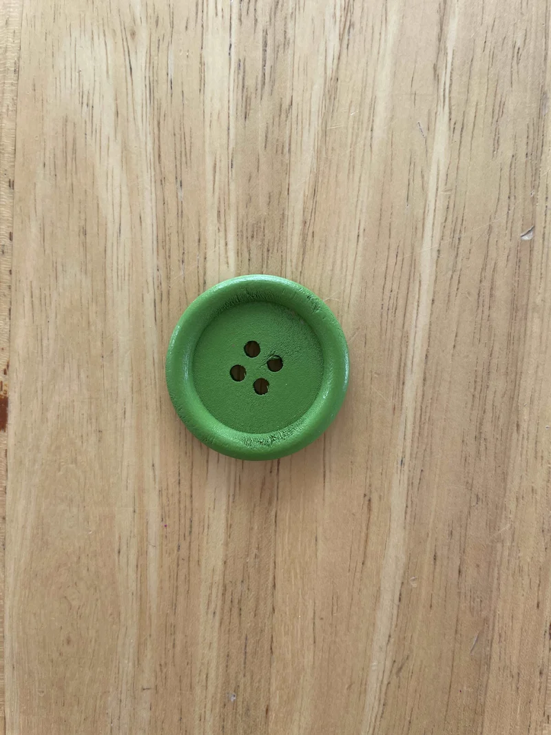 Wooden button (30mm)