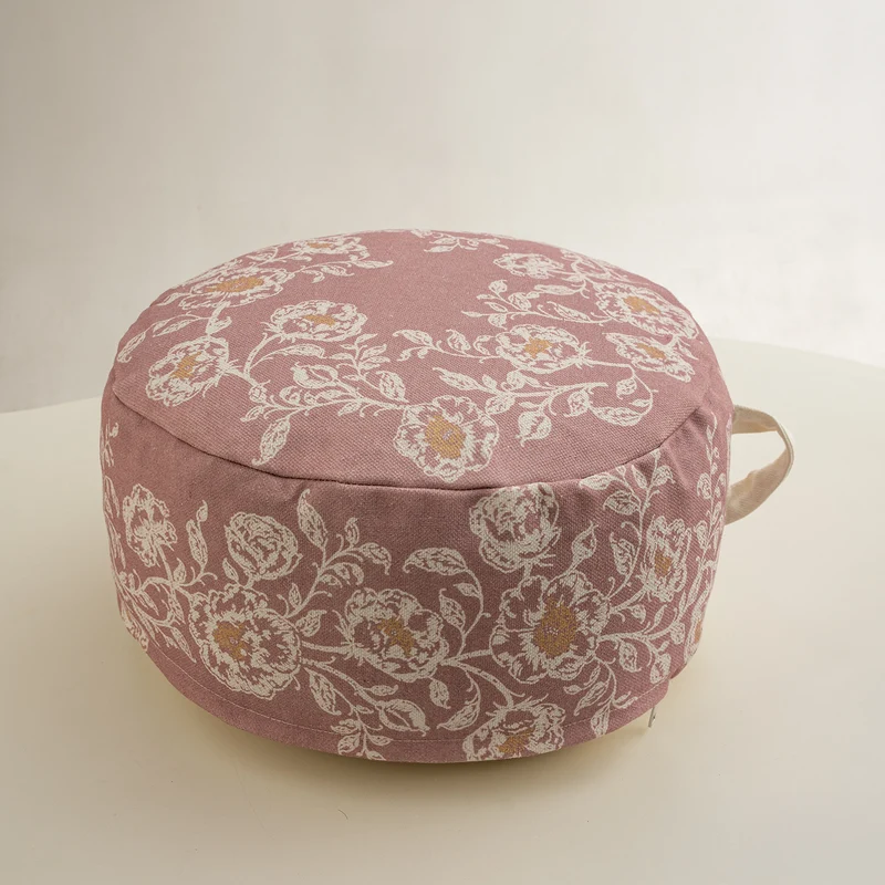Sitzpouf‑Meditationskissen mit floraler Jacquard‑Hülle und Tragegriff