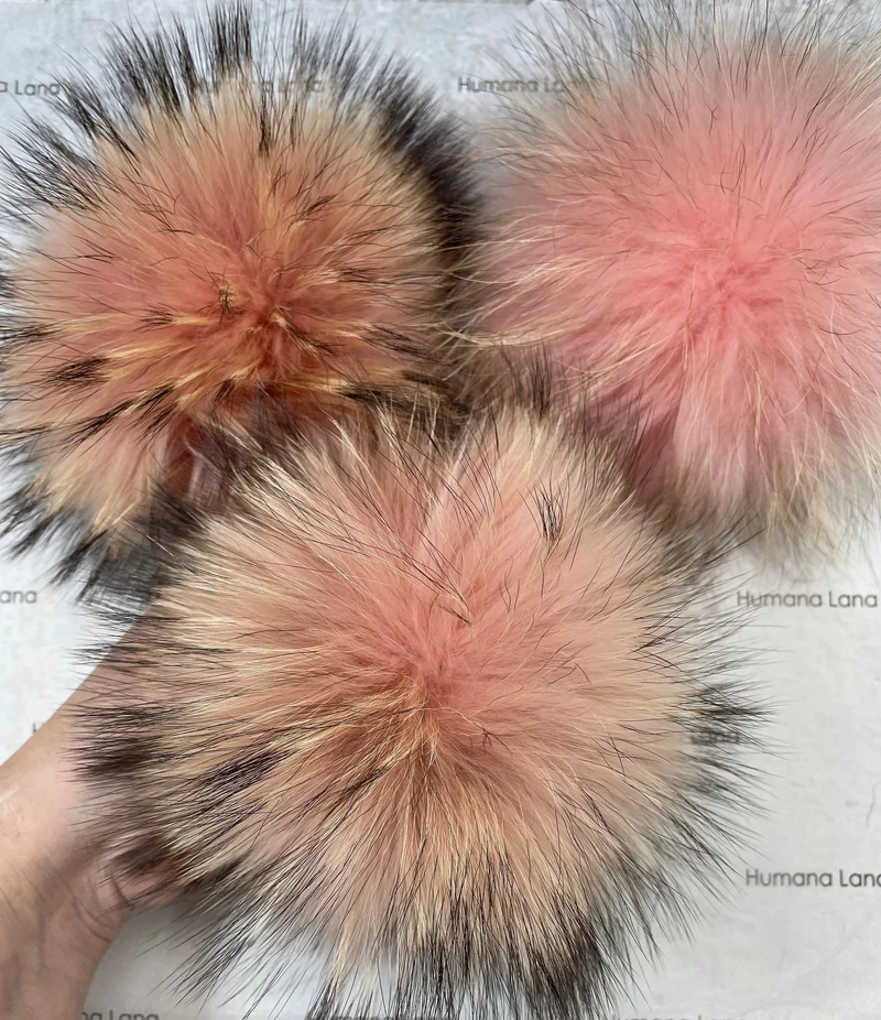Powder pink fur pompom, 17-20cm