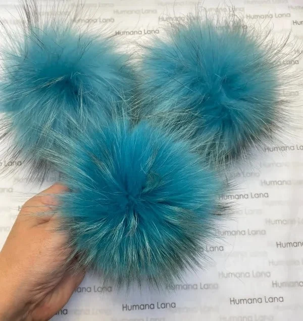 Turquoise blue fur pom-poms, 17cm to 20cm