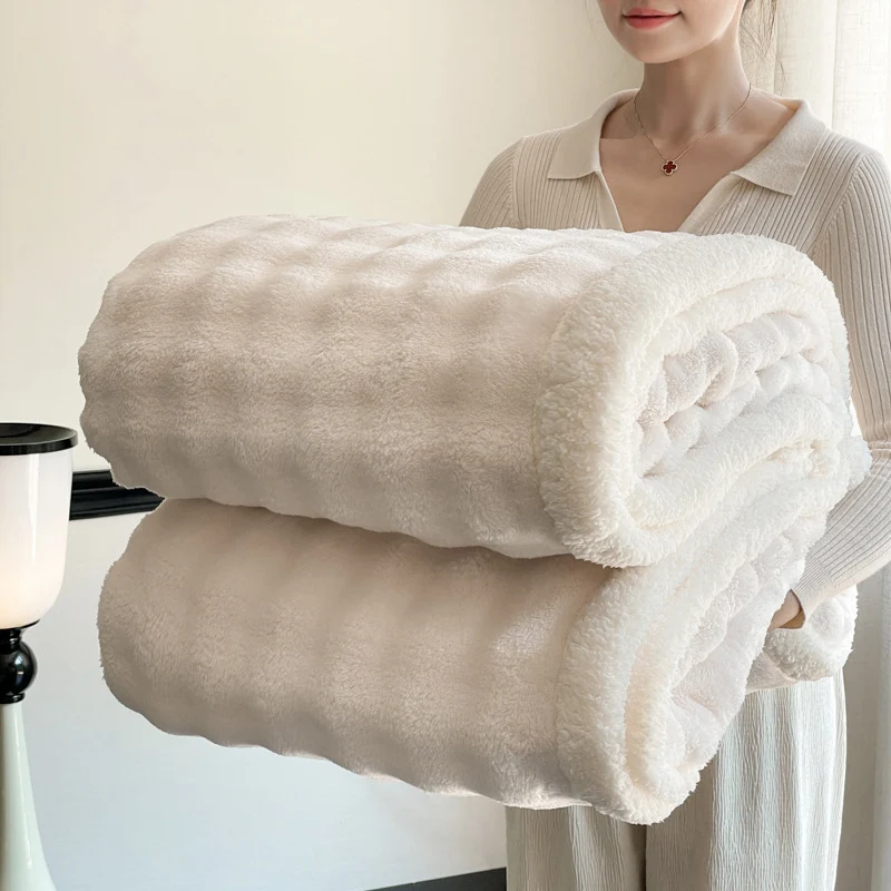 Plüschwurfdecke