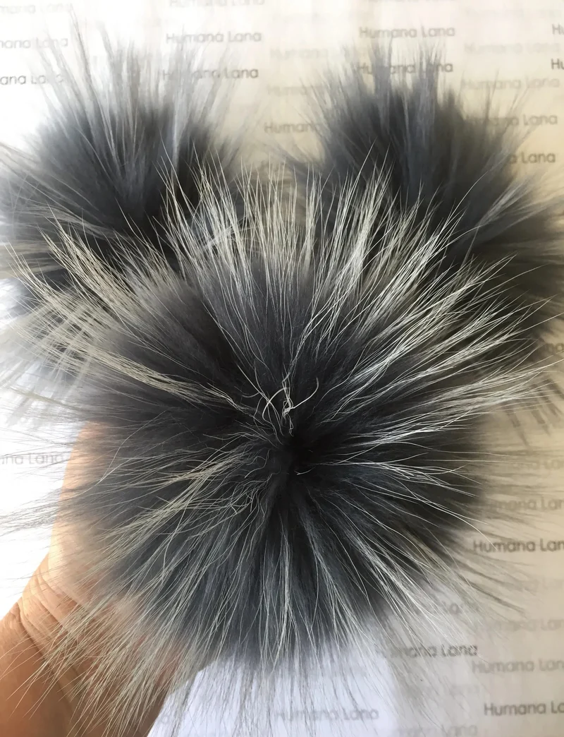Charcoal grey fur pompom, 17-20cm