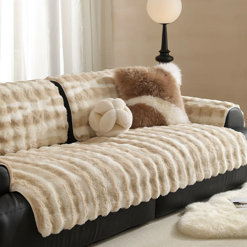 Luxuriöser Sofa-Überwurf aus Kunstfell mit gerippter Struktur