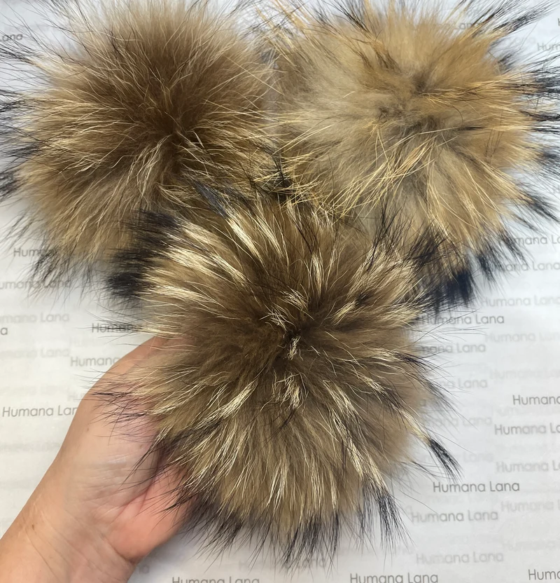 Natural brown fur pompoms, 17cm to 20cm