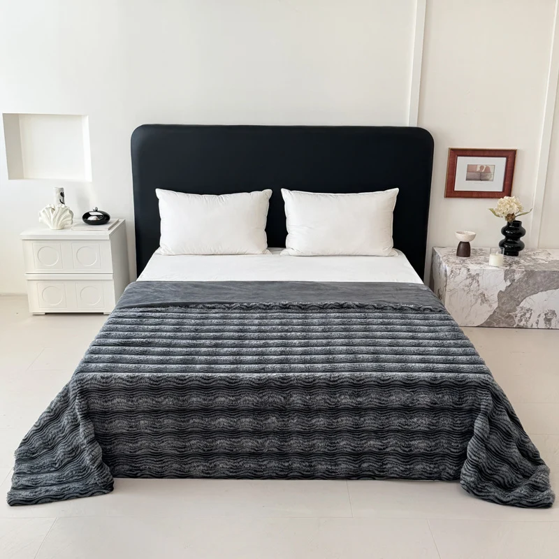 Strukturierte Wurfdecke