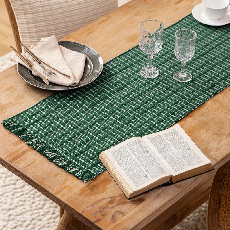 Handgewebter Plaid aus Baumwolle mit Strukturstreifen und Fransen