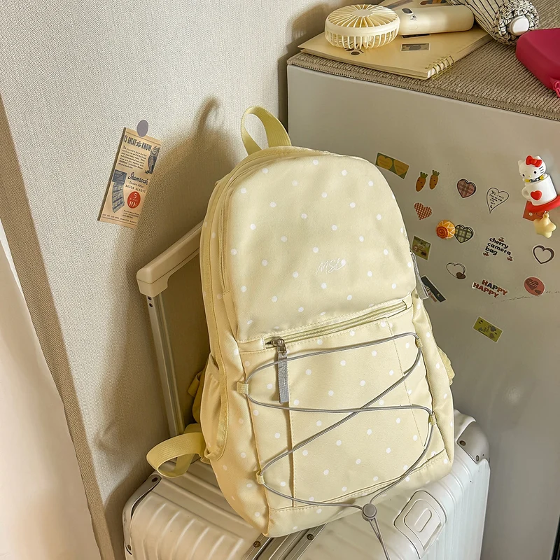 Lässiger gepunkteter Mini-Rucksack Karnz