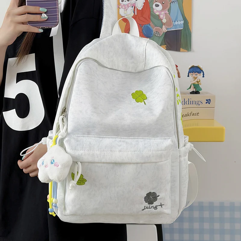 Casual Multi-Pocket Rucksack mit lustigen Akzenten Karnz