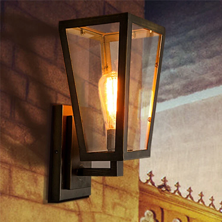 Industrielle Glas-Wandlampe