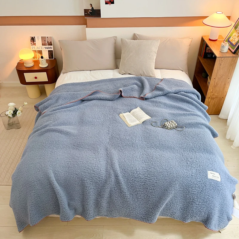 Gemütliche Fleece-Wurfdecke