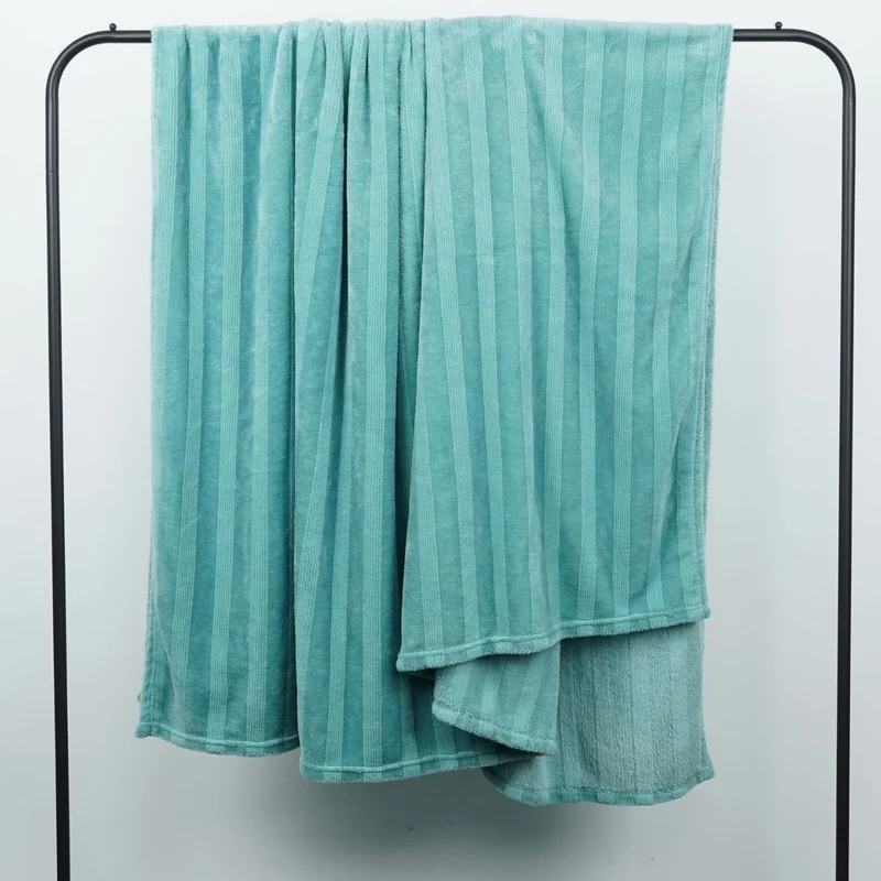 Fleece-Plüsch-Wurfdecke