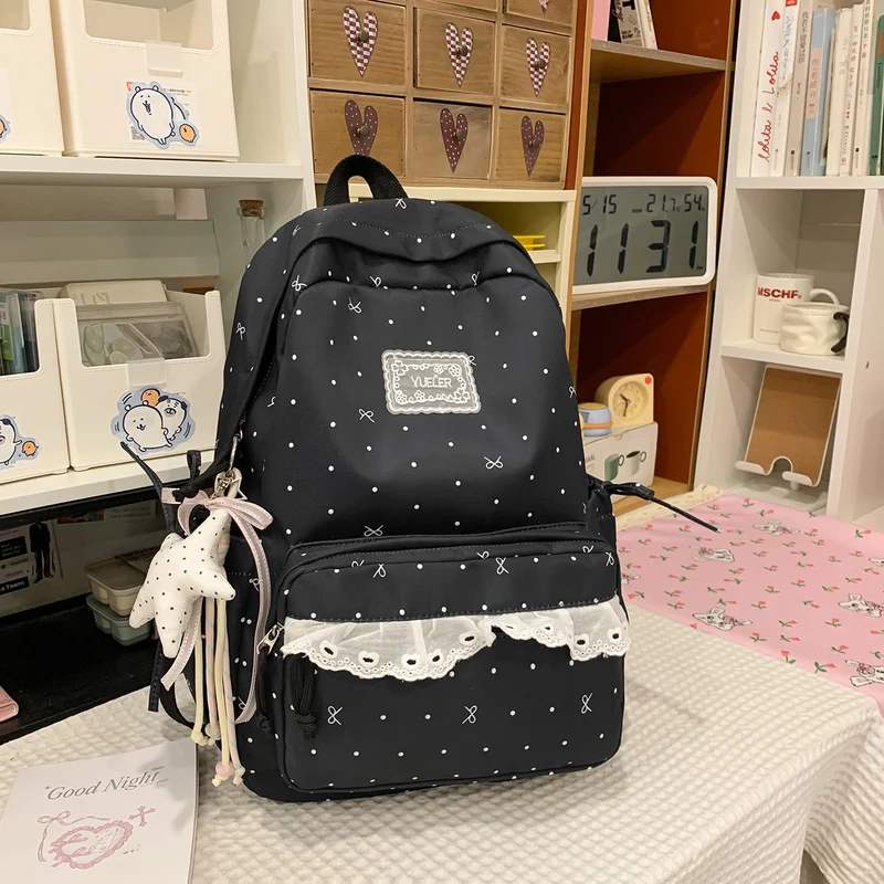 Adorable Polka Dot Rucksack Karnz