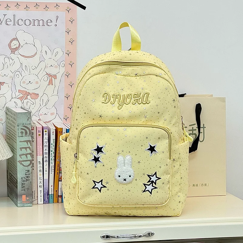 Adorable Süßer Charakter Rucksack Karnz