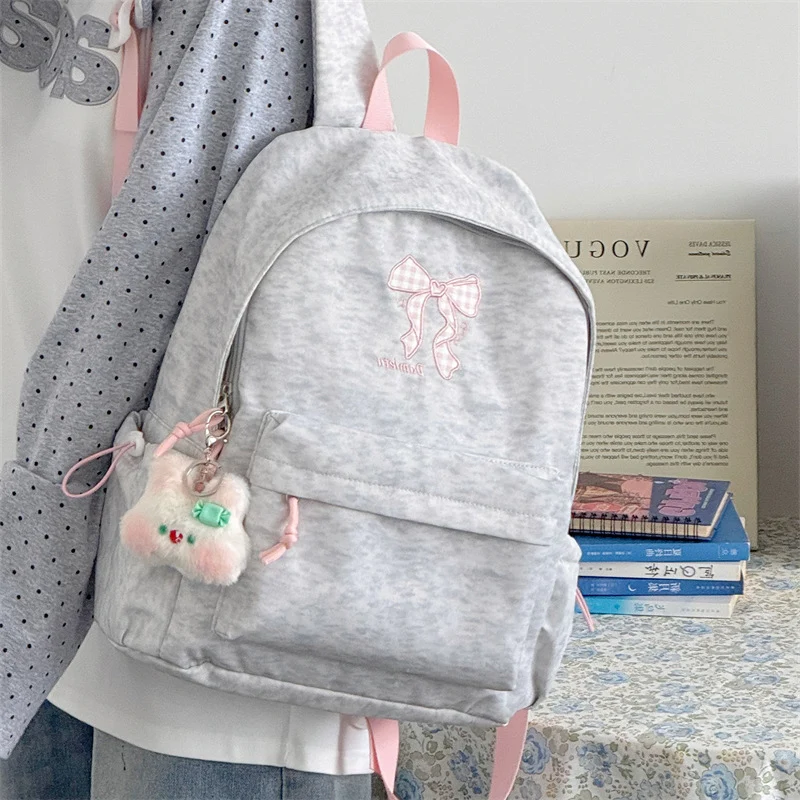 Adorabler Freizeitrucksack mit Charakterdesign Karnz