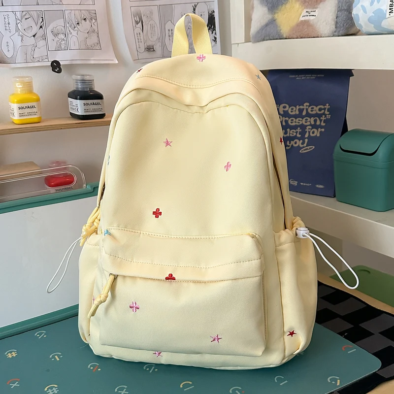 Lässiger bestickter Stern-Rucksack Karnz