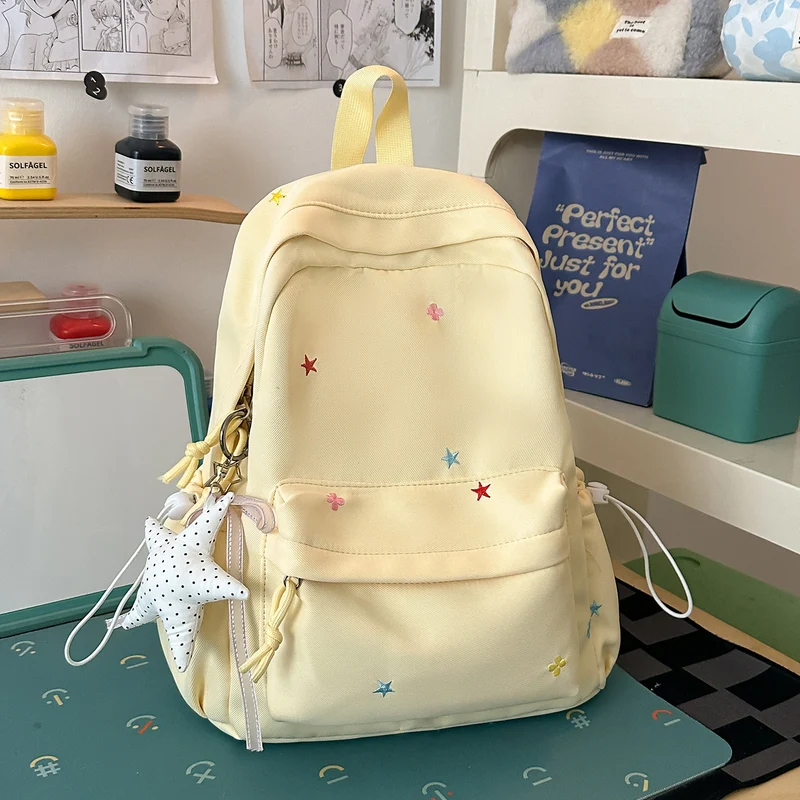 Lässiger bestickter Stern-Rucksack Karnz